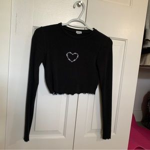 GARAGE long sleeve crewneck top